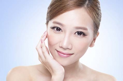 How to Do a Natural, No-Makeup Look