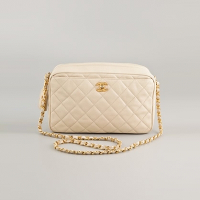 Chanel Handbag | LadyLUX - Online Luxury Lifestyle, Technology and Fashion Magazine