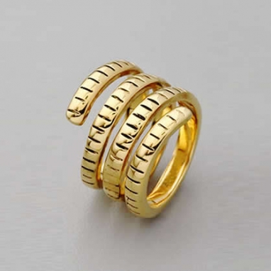 Notched Spiral Ring