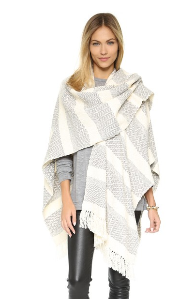 How to Wear the Poncho Trend