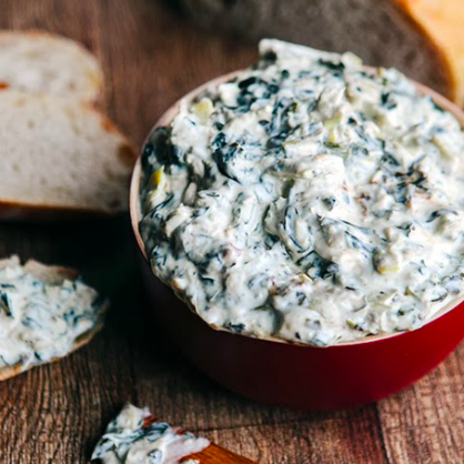 Slow Cooker Spinach Artichoke Dip