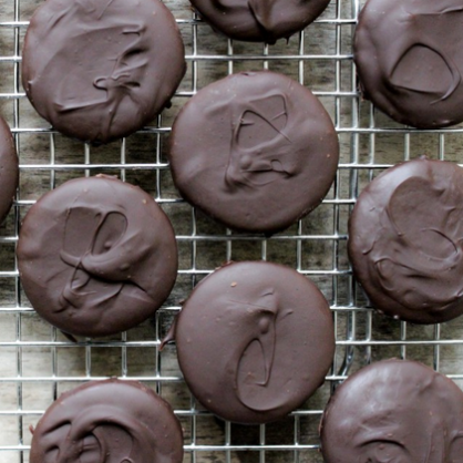Homemade Girl Scout Cookies: Thin Mints