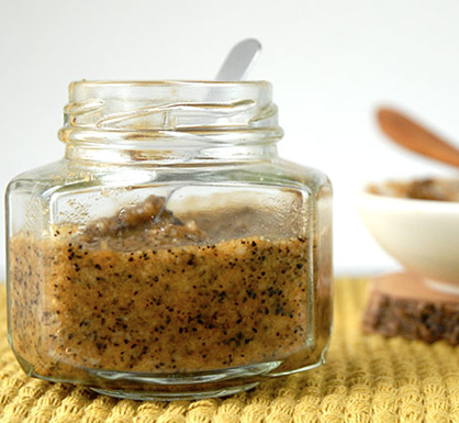 DIY Pumpkin Body Scrub