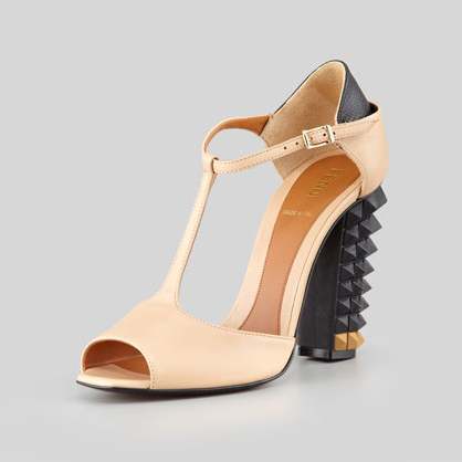 LUX Style: 10 Statement Sandals | LadyLUX - Online Luxury Lifestyle ...