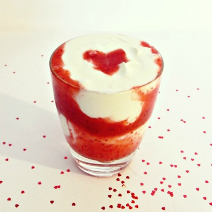 Valentine's Day Breakfast: Yogurt Parfait