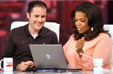 Oprah versus Ashton:&nbsp; What do you tweet?