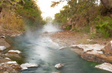 Jet Set: Rio Caliente Hot Springs Spa