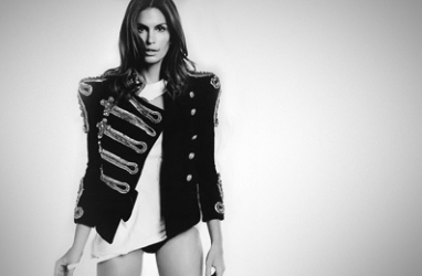 Cindy Crawford Speaks Out on Unhealthy Standards for Models