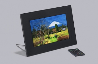 LUX Tech:&nbsp; Get Creative with the New Digital Art Frame by Casio