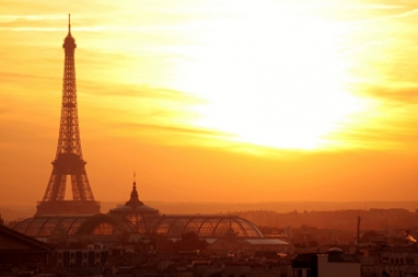 New ‘Fashion’ Bank Loans Focused on Saving the French Fashion Industry