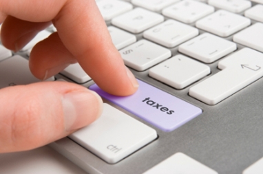 Congress considers new bill on online sales tax