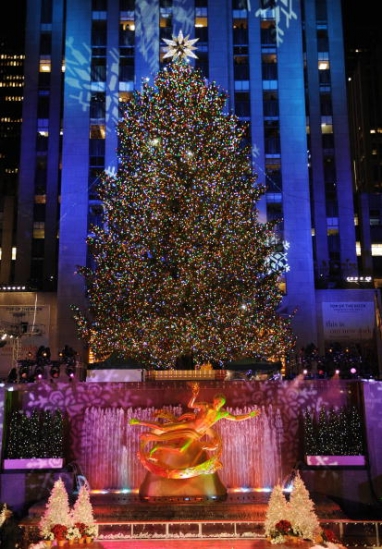 New Swarovski Holiday ‘Crystal Star’ Revealed for Rockefeller Center Christmas Tree