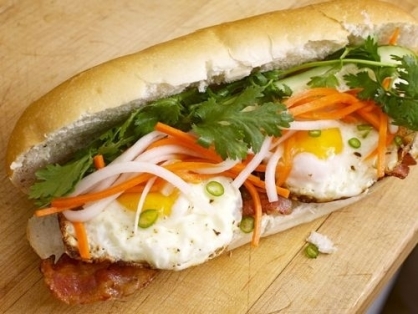 11 Breakfast Sandwiches Worth The Trouble