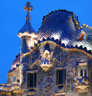 Destination Barcelona: Get Gaudy with Gaudi