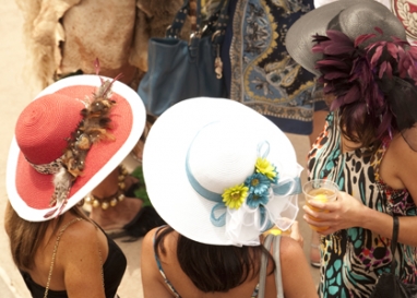 Del Mar Races 2011: Hats off to Opening Day