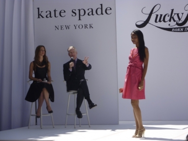 Fashion expert Tim Gunn shares styling tips for Fall