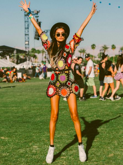 How to Dress for a Music Festival