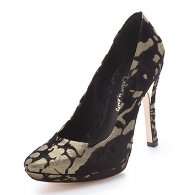 Helena Velvet Pumps