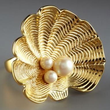 Clamshell Ring