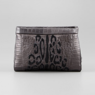 Chic Leopard-Patterned Clutch