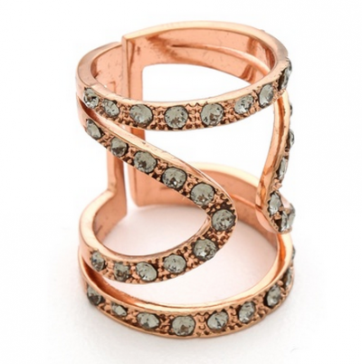 Crystal Rose Gold Ring | LadyLUX - Online Luxury Lifestyle, Technology and Fashion Magazine